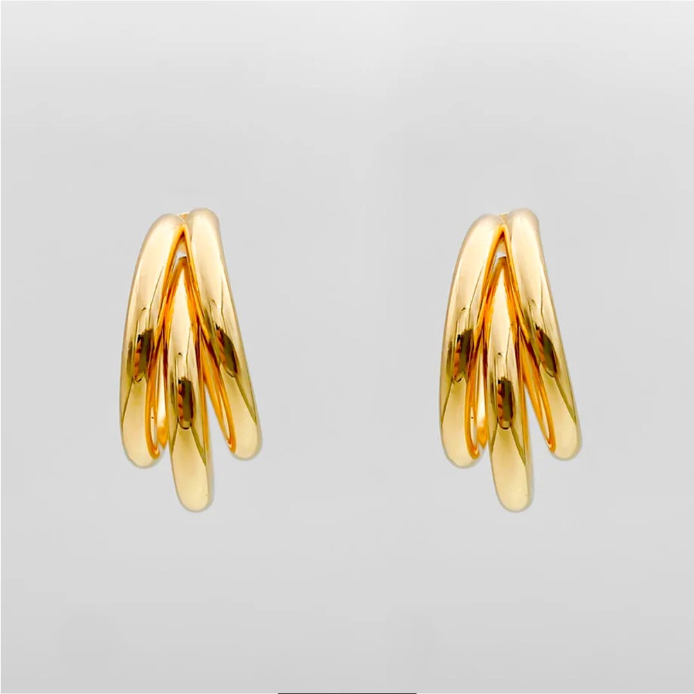 Prya Talia Triple Hoops ✨ Gold Hoop Earrings NWT